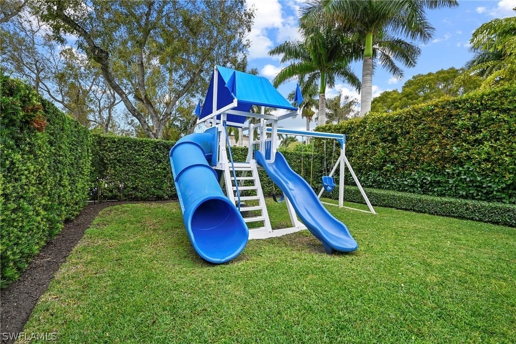215 3rd Avenue N - Photo 44