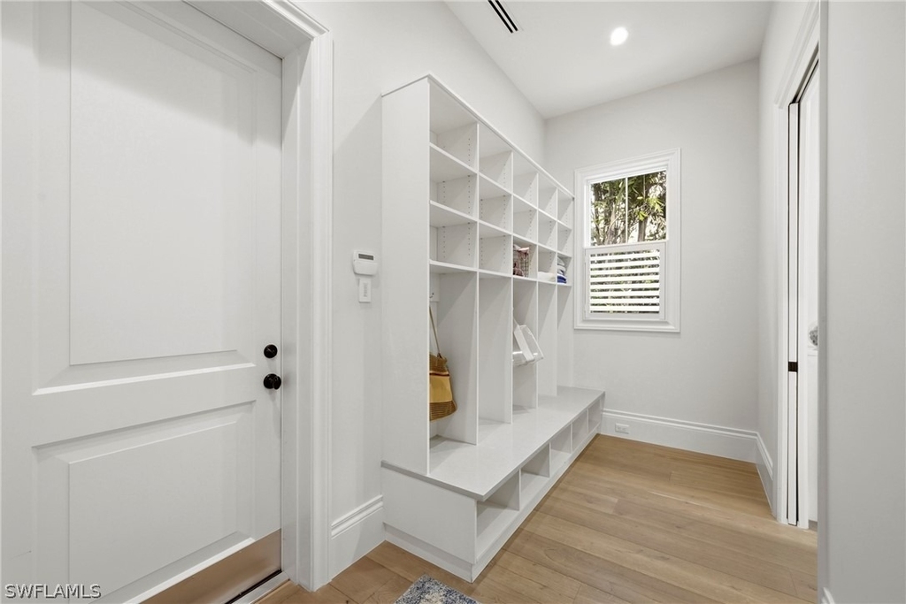 215 3rd Avenue N - Photo 19