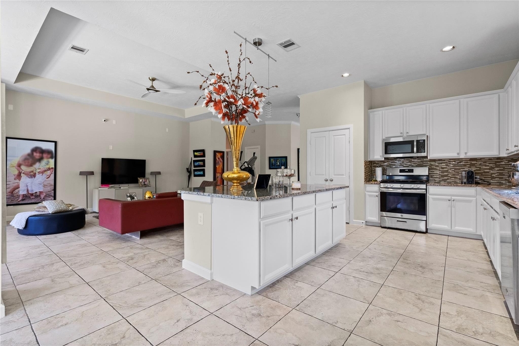 31503 Reston Cliff Court - Photo 8