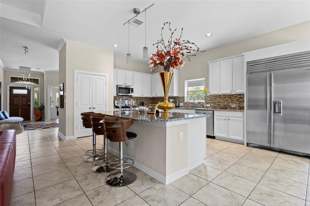 31503 Reston Cliff Court - Photo 12