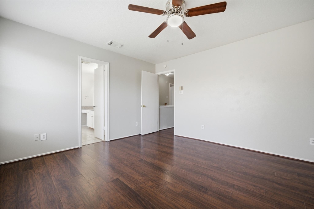 2034 Greenwest Drive - Photo 24