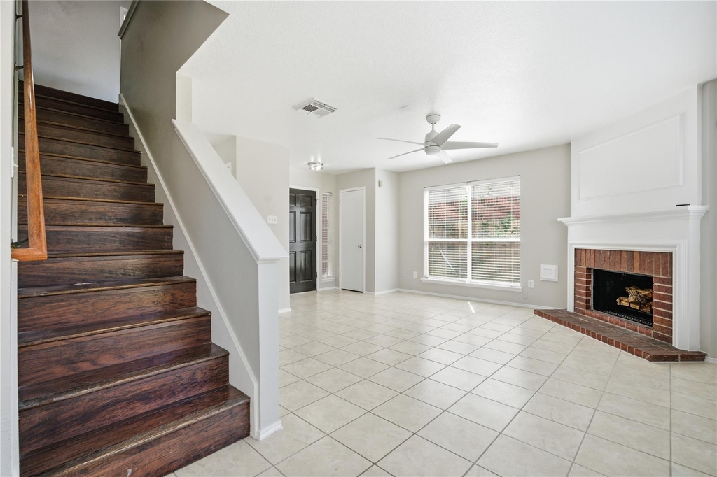 2034 Greenwest Drive - Photo 8