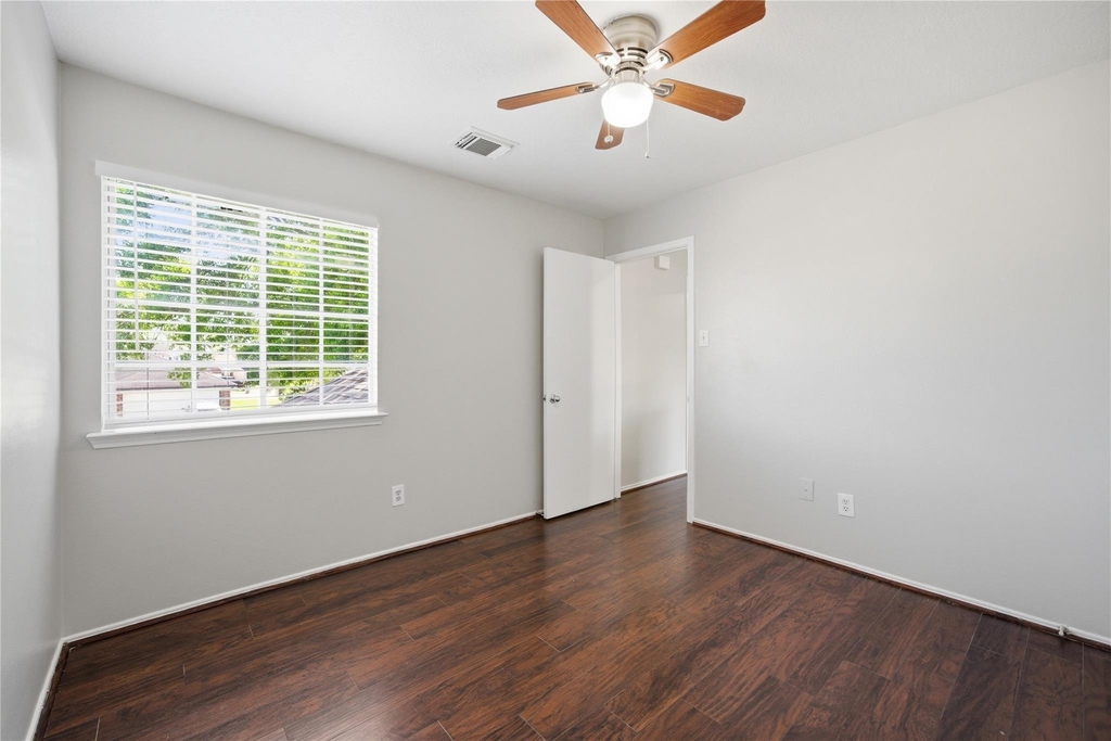 2034 Greenwest Drive - Photo 20