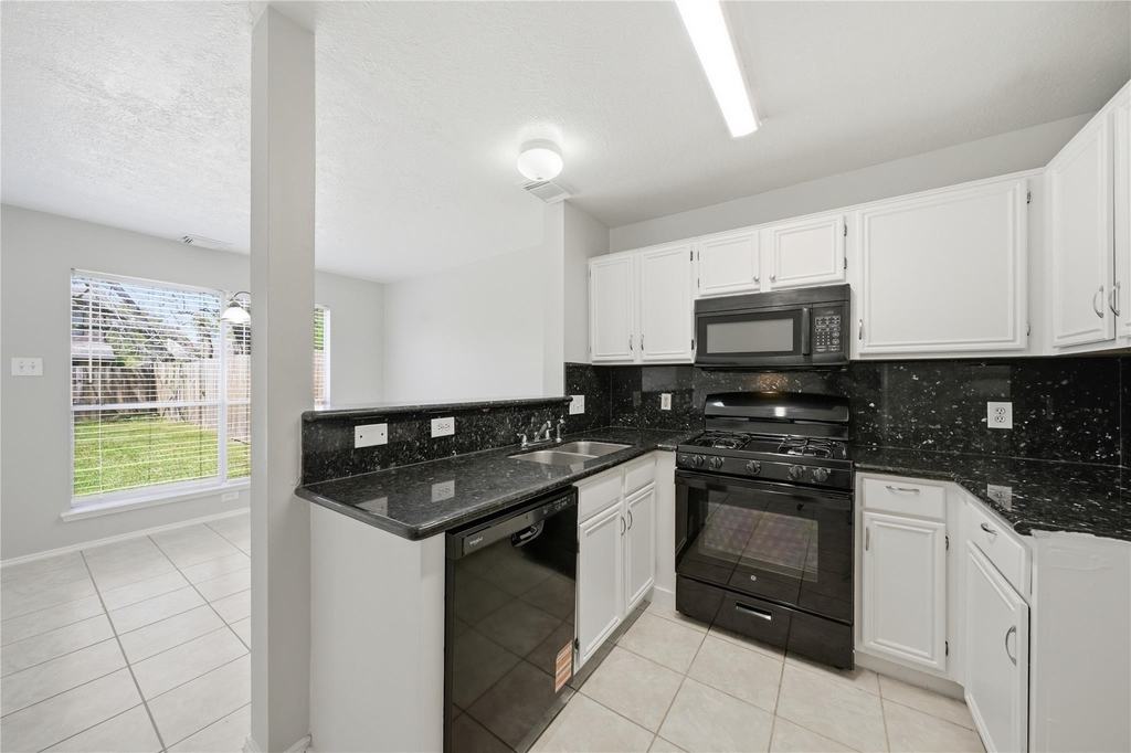2034 Greenwest Drive - Photo 14
