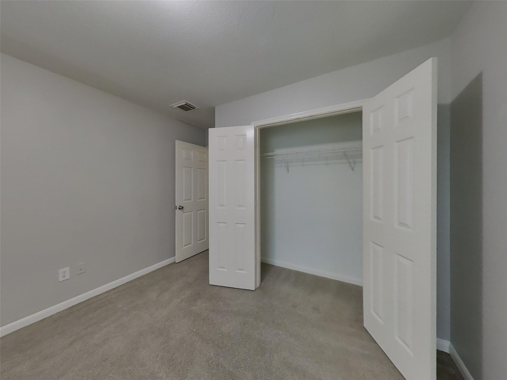 415 Remington Creek Drive - Photo 9