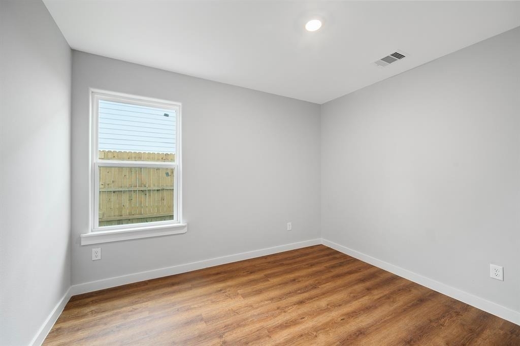 6609 Bacher Street - Photo 7