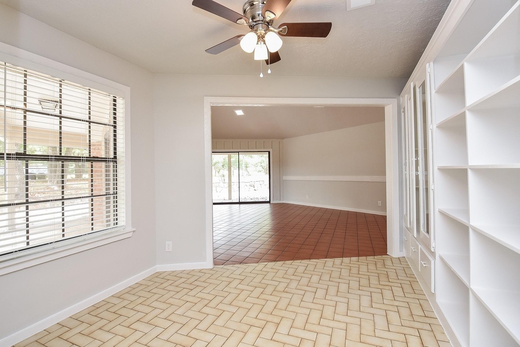 12713 Roy Harris Loop - Photo 35