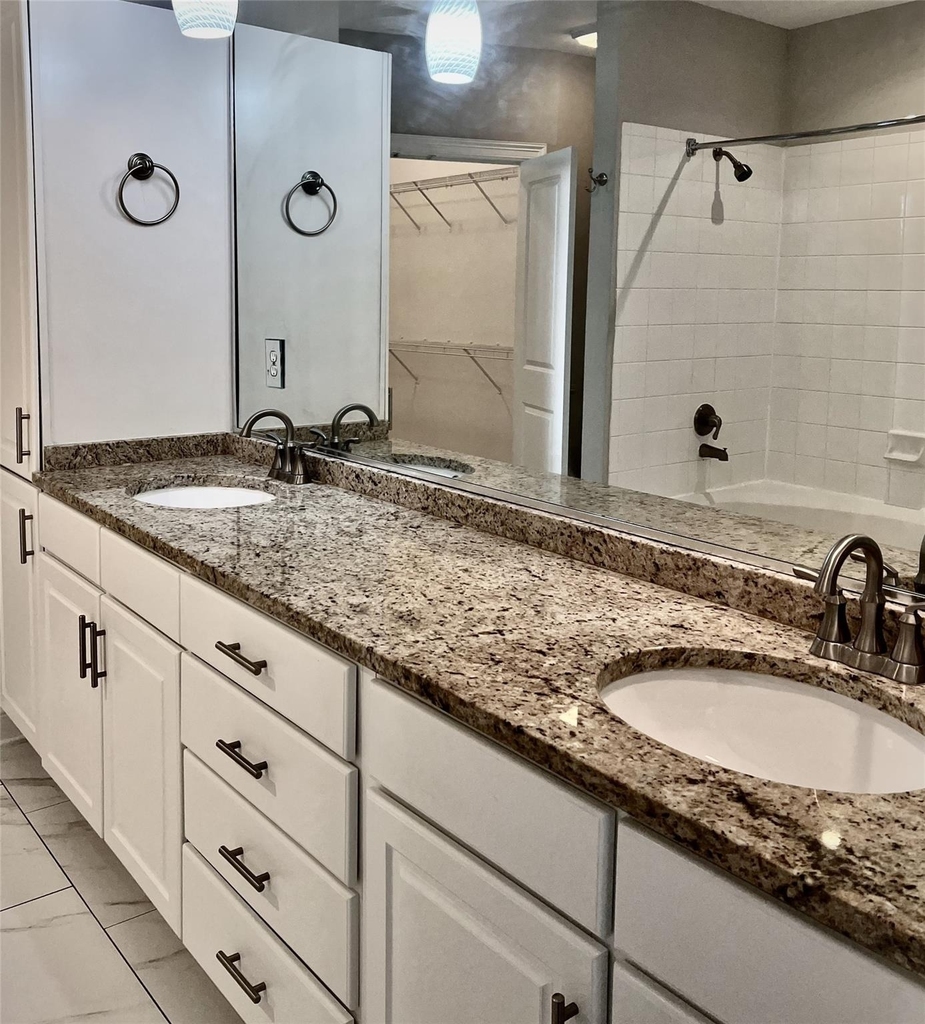 5353 Memorial Drive - Photo 7