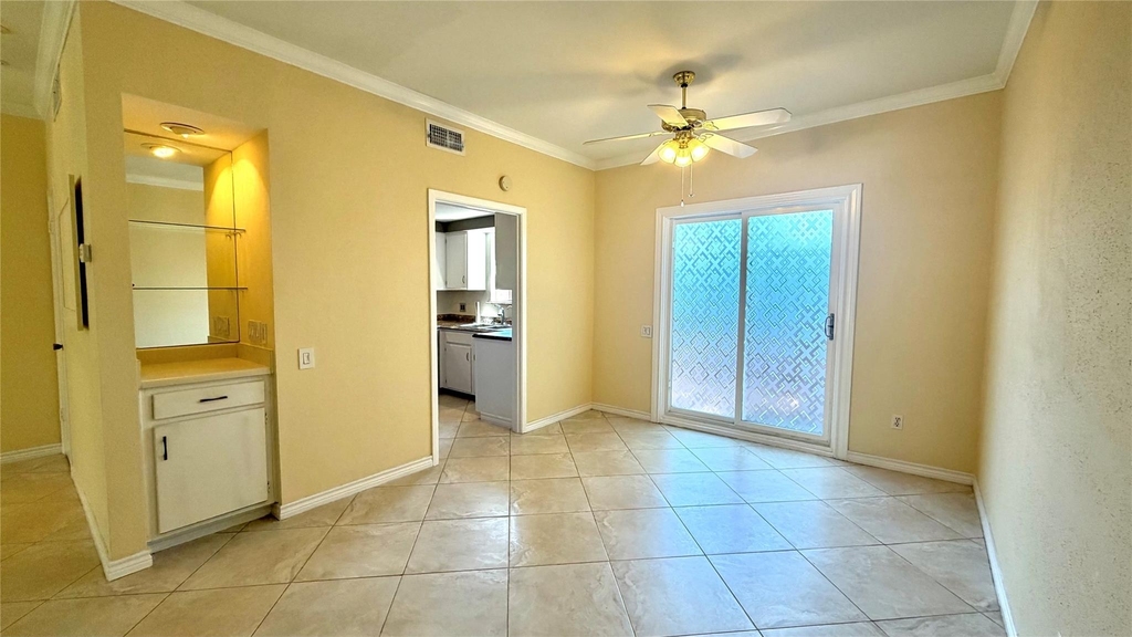 11710 Southlake Drive - Photo 19