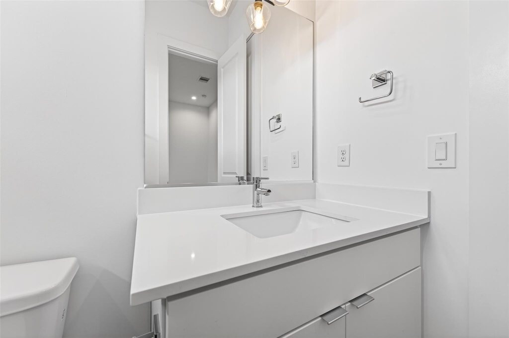 5841 Dolores Street - Photo 16