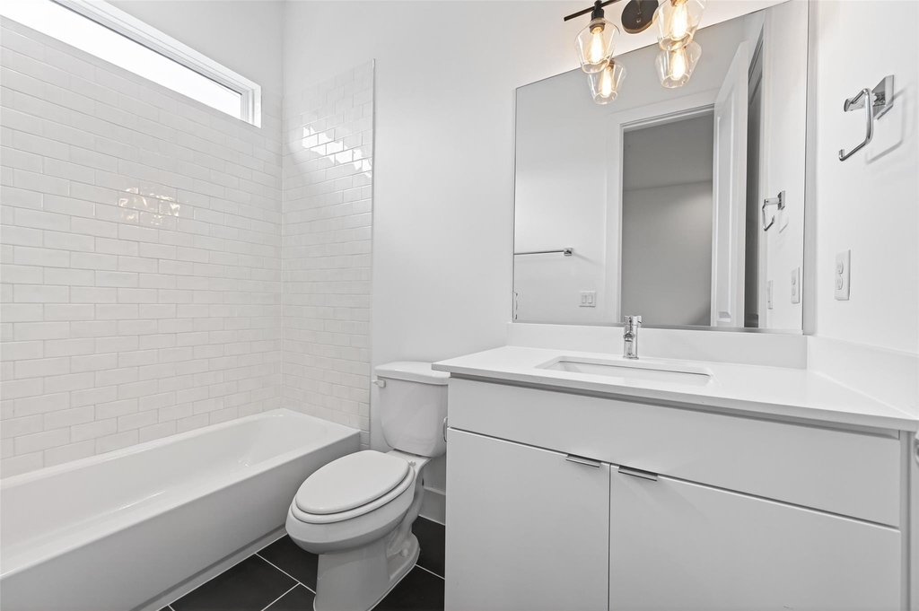5841 Dolores Street - Photo 14