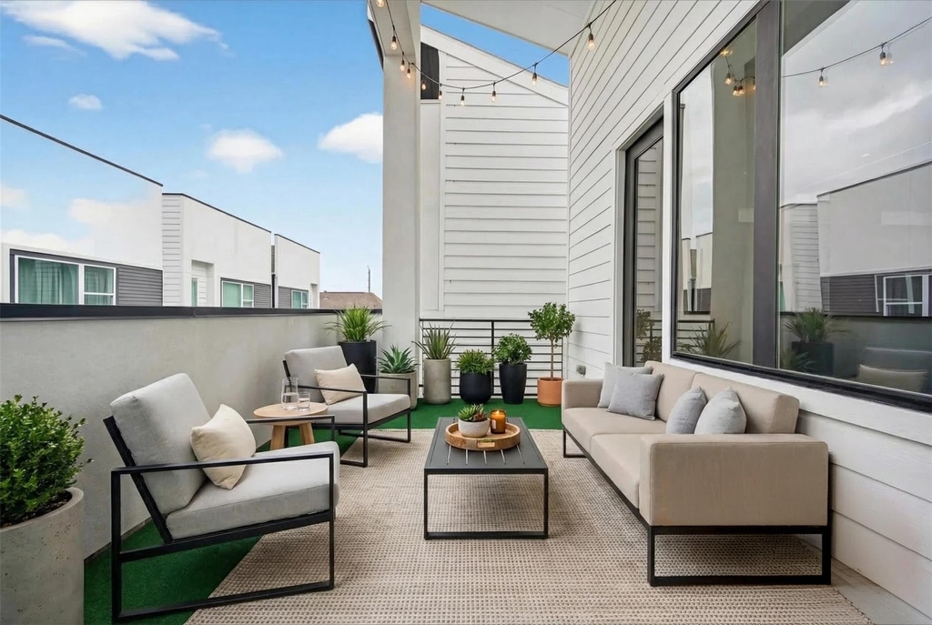 5841 Dolores Street - Photo 37