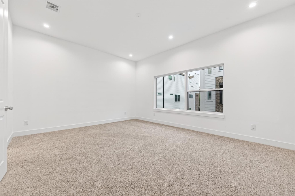 5841 Dolores Street - Photo 21
