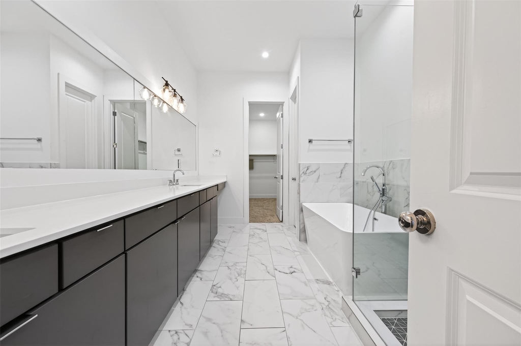 5841 Dolores Street - Photo 25