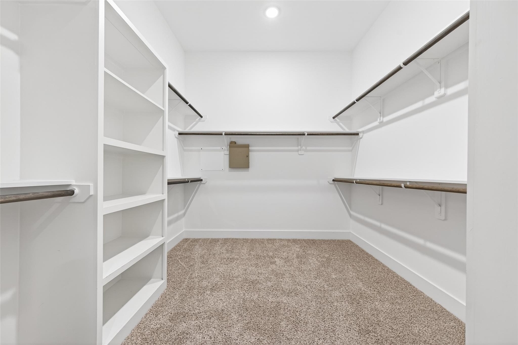 5841 Dolores Street - Photo 31