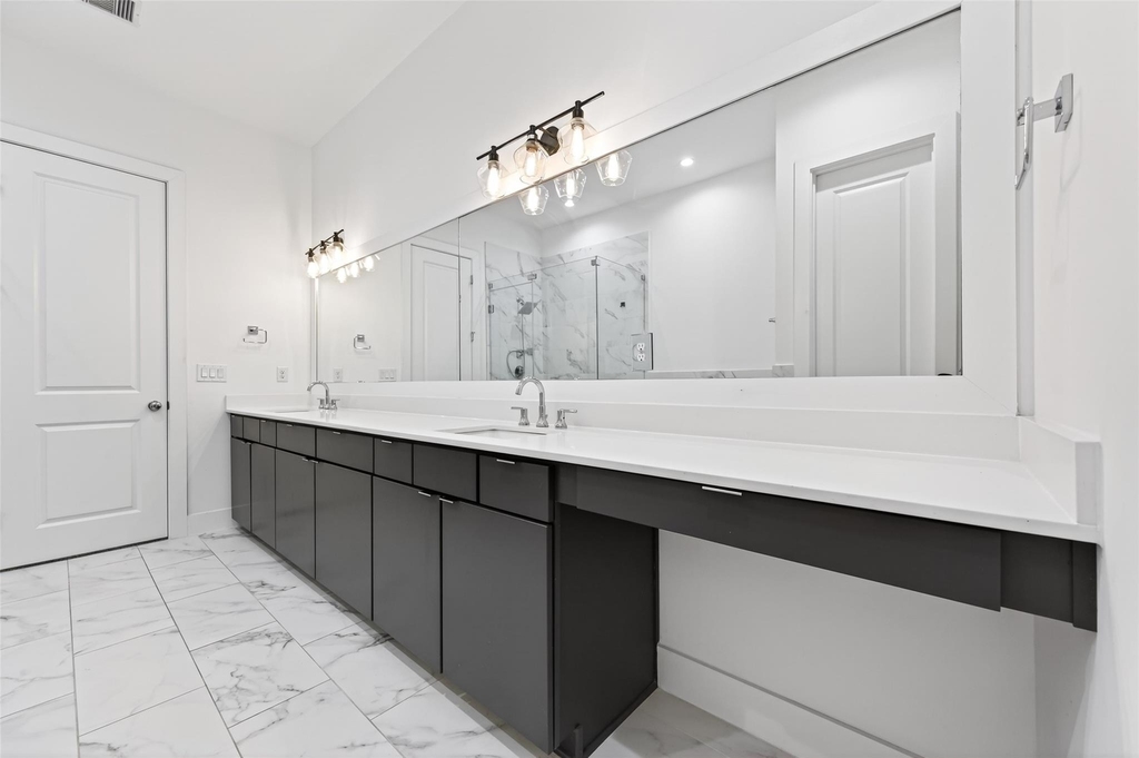 5841 Dolores Street - Photo 30