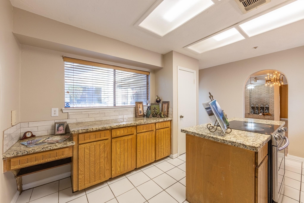 6030 Gallant Forest Drive - Photo 9