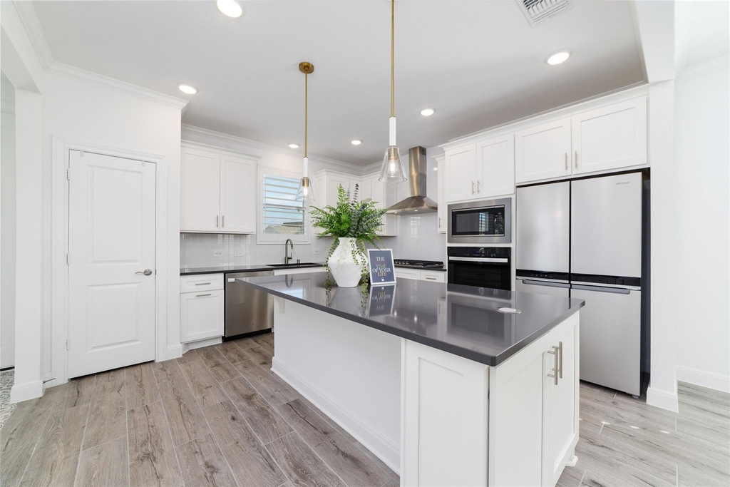 14435 Garden Grove Court - Photo 12