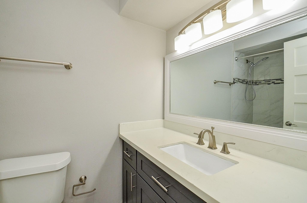 12633 Memorial Drive - Photo 11