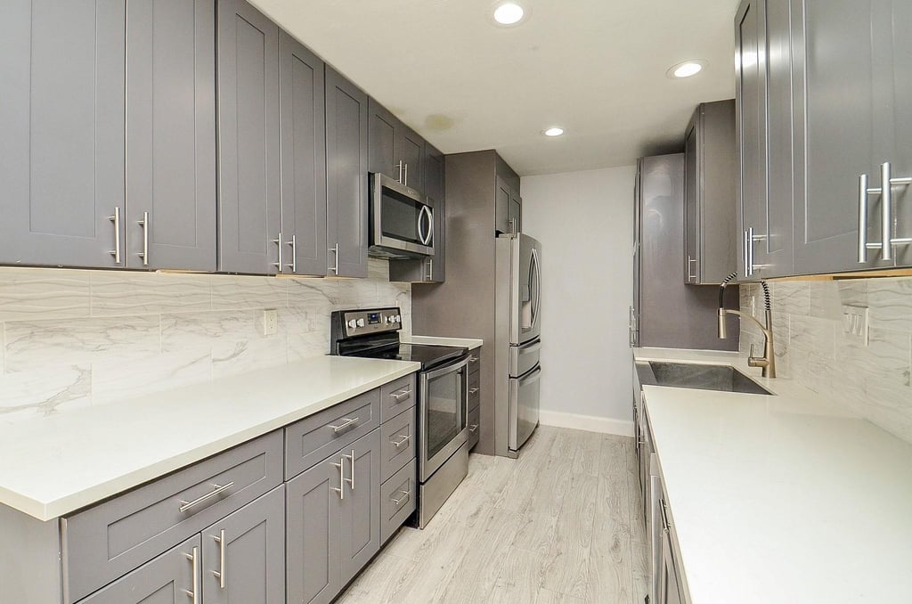12633 Memorial Drive - Photo 7