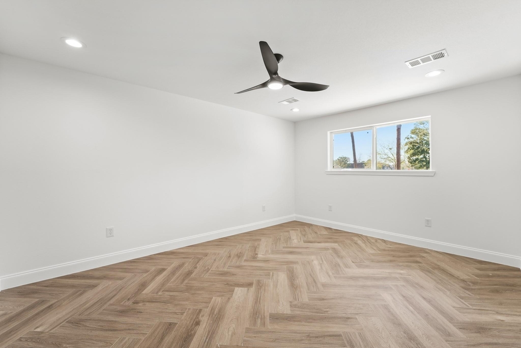 10722 Lynbrook Drive - Photo 16