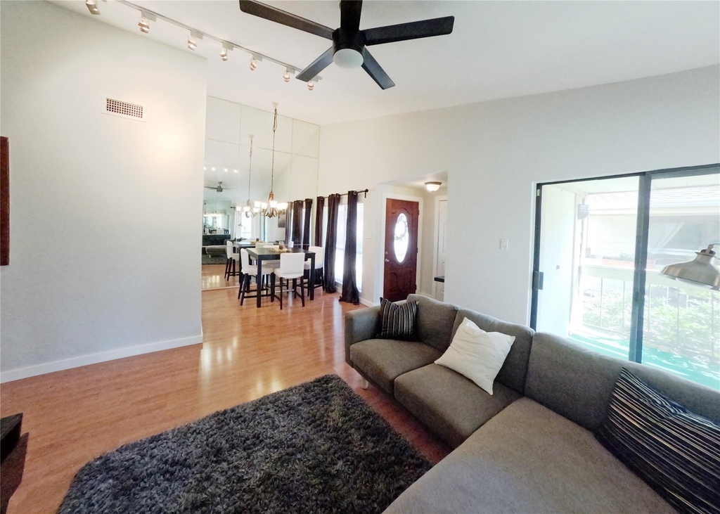 1881 Bering Drive - Photo 20
