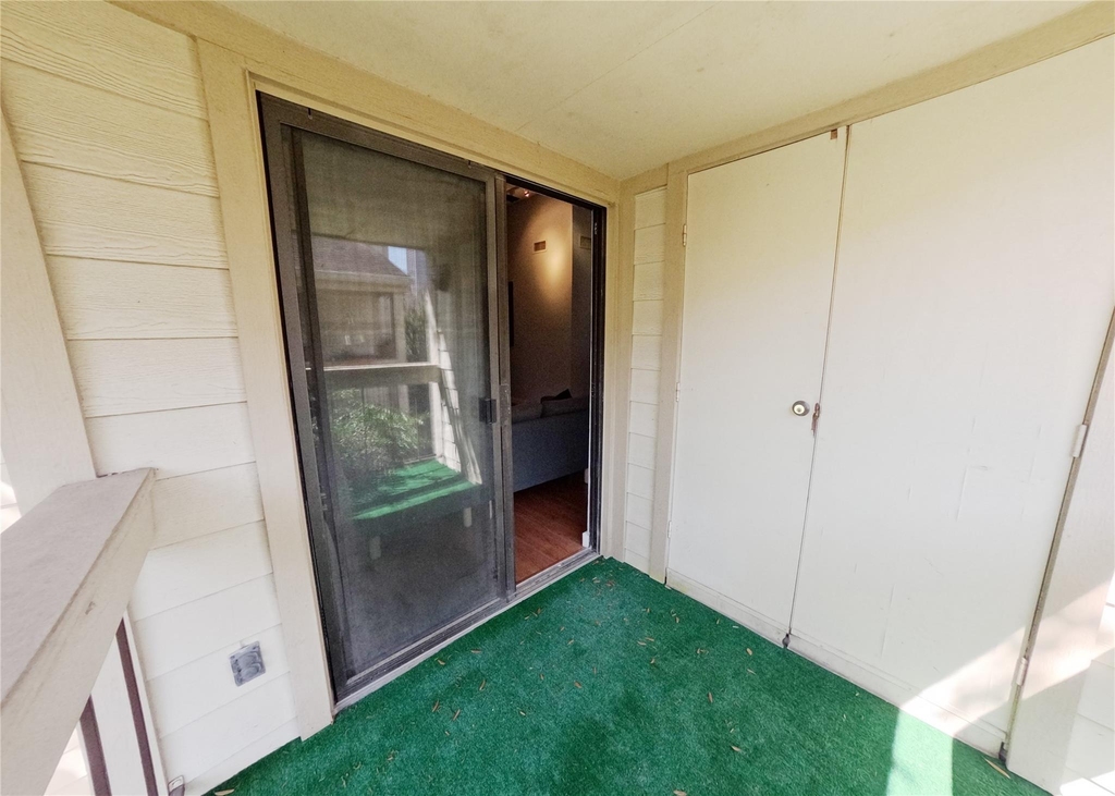 1881 Bering Drive - Photo 22