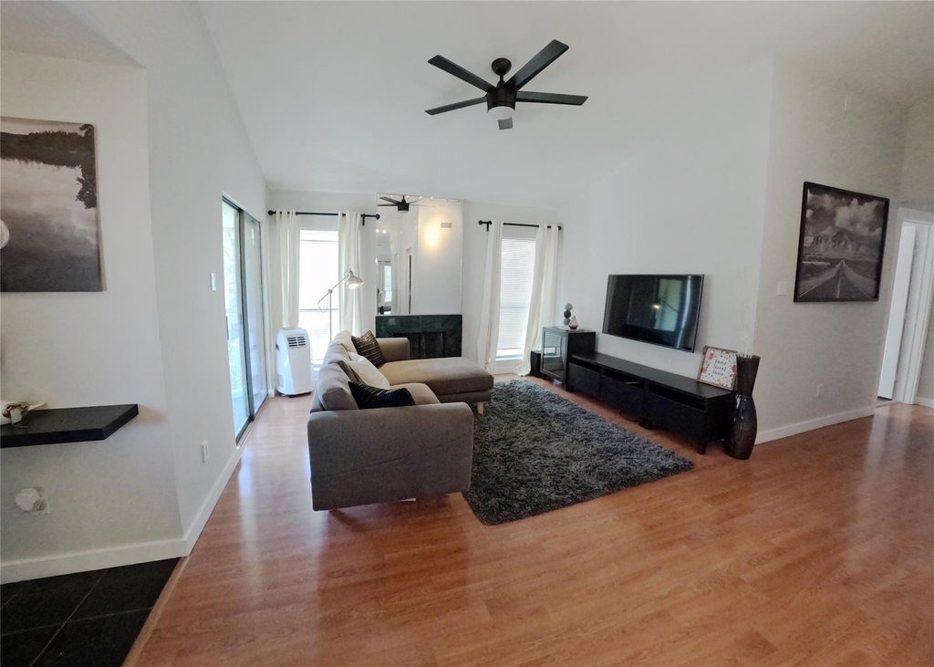 1881 Bering Drive - Photo 6