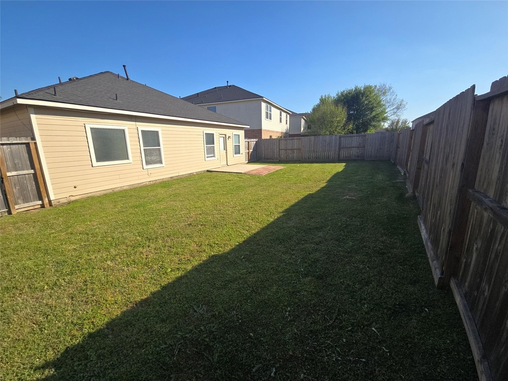 6702 Castle Terrace Court - Photo 0
