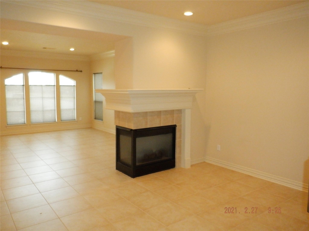 1903 Spring Cedar Lane - Photo 2