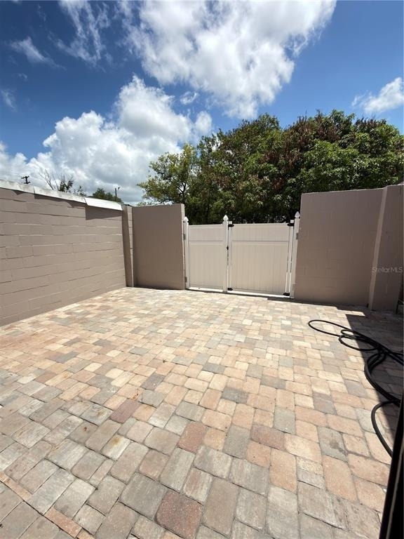 8443 N Grady Avenue - Photo 28