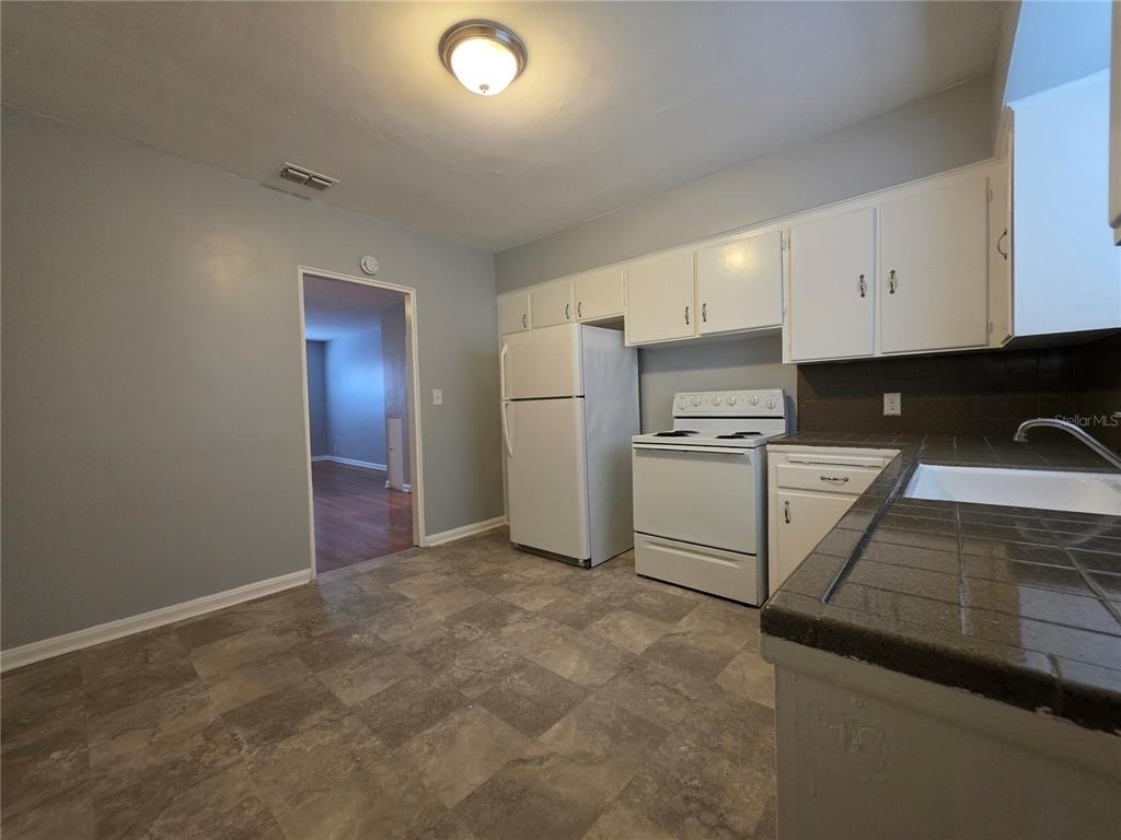 3148 Belden Street - Photo 3