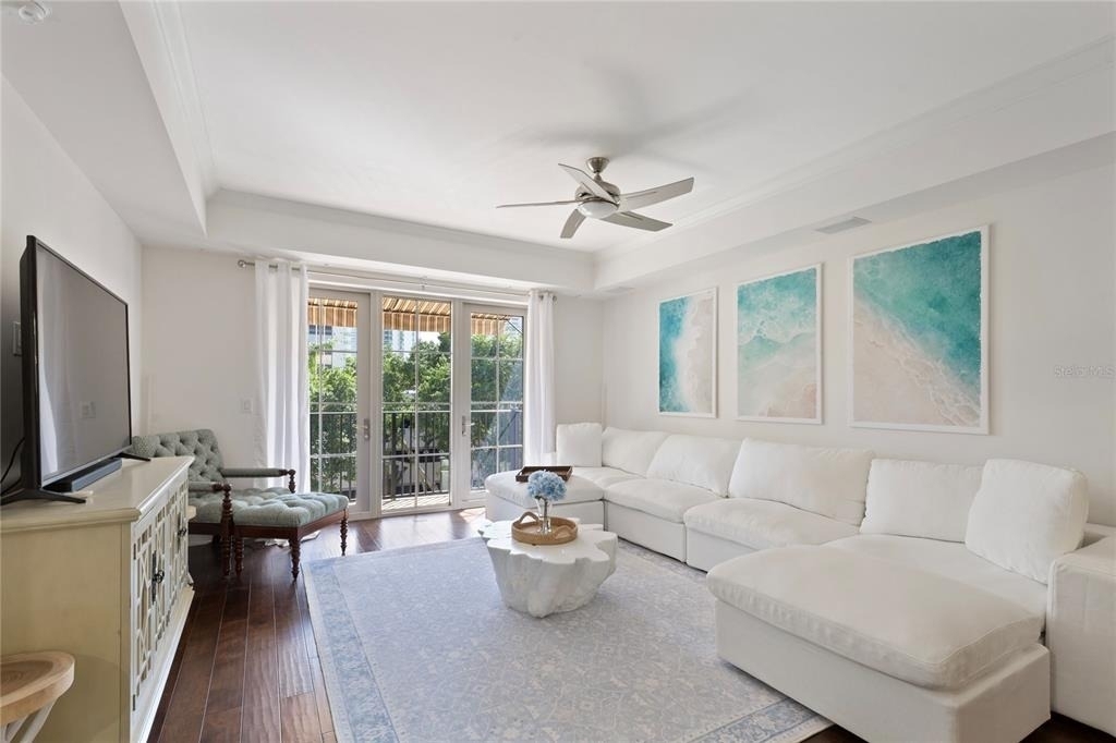 300 Beach Drive Ne - Photo 4