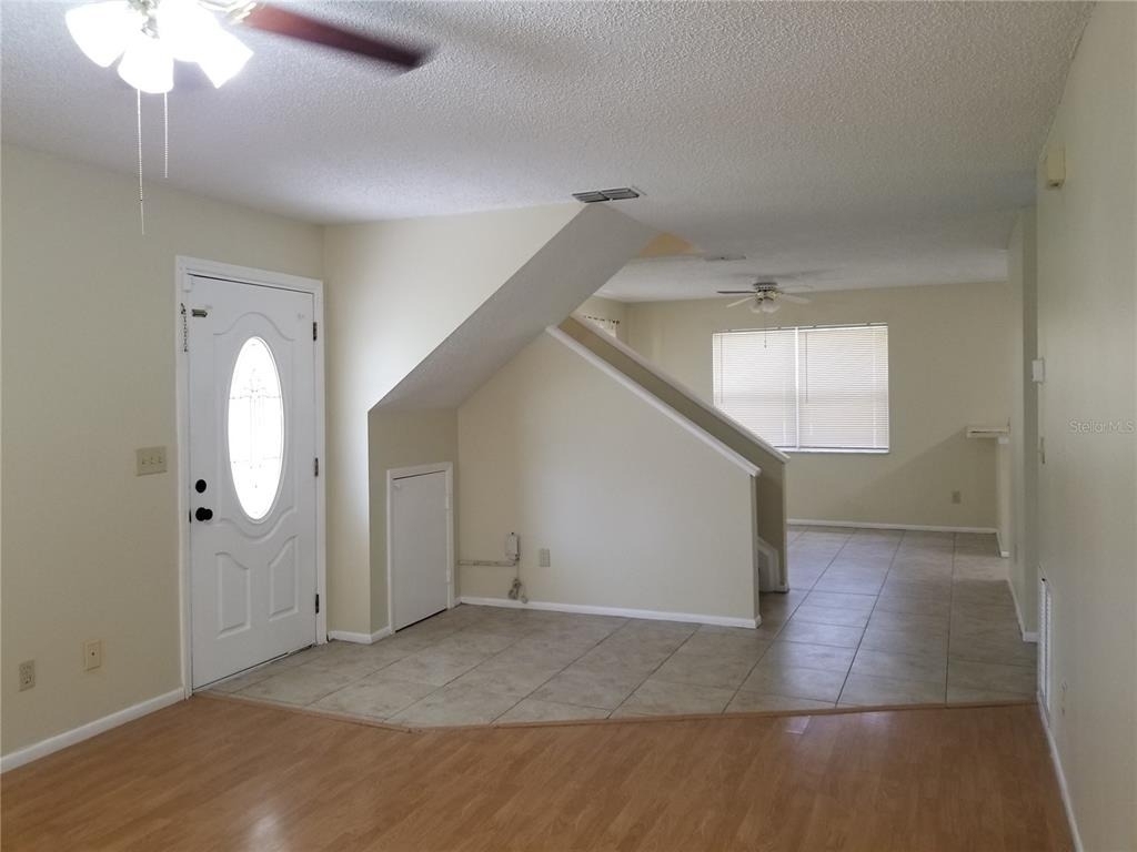 8202 Broward Place - Photo 10
