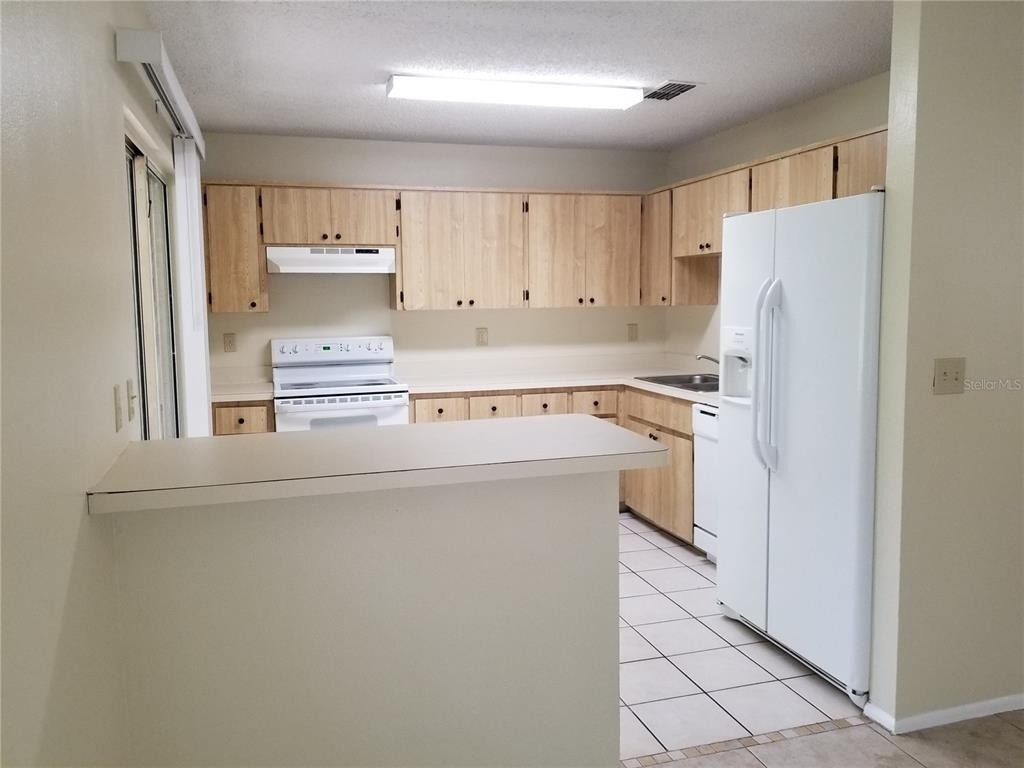 8202 Broward Place - Photo 14