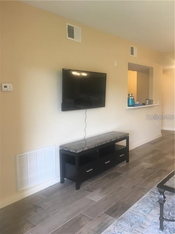 1231 Godavari Way - Photo 4