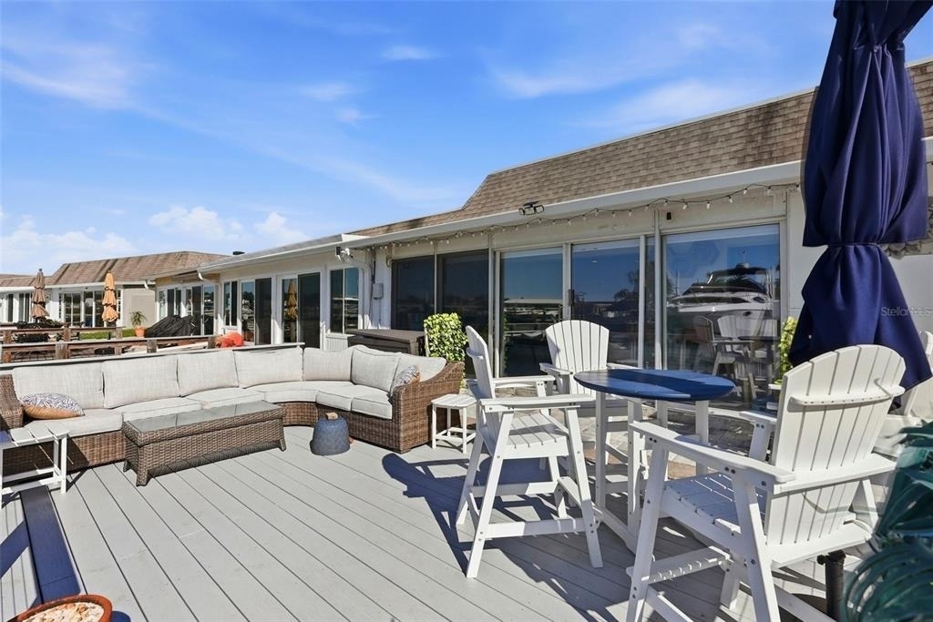 573 Boca Ciega Point Boulevard N - Photo 29