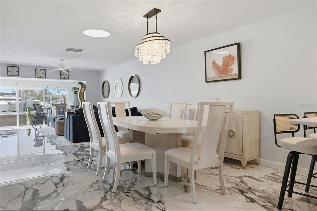 573 Boca Ciega Point Boulevard N - Photo 10