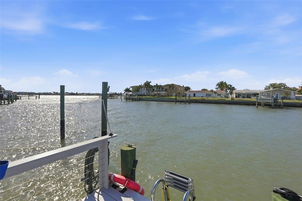 573 Boca Ciega Point Boulevard N - Photo 1
