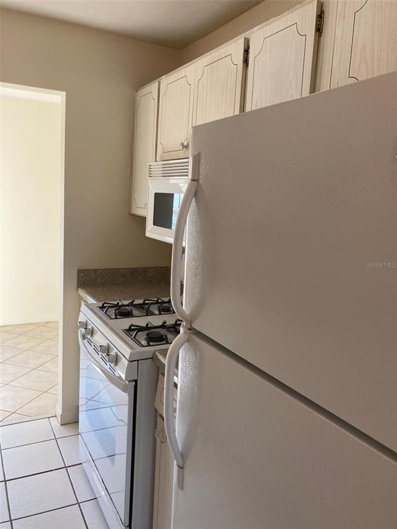 5750 80th Street N - Photo 11