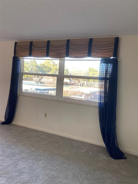 5750 80th Street N - Photo 4