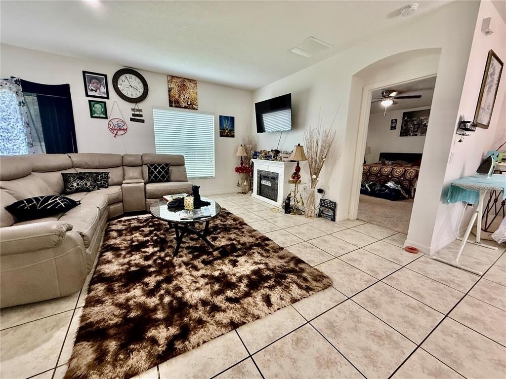 4029 Marina Isle Drive - Photo 4