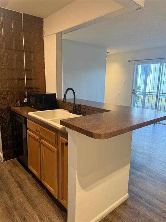 3827 Bay Club Circle - Photo 6