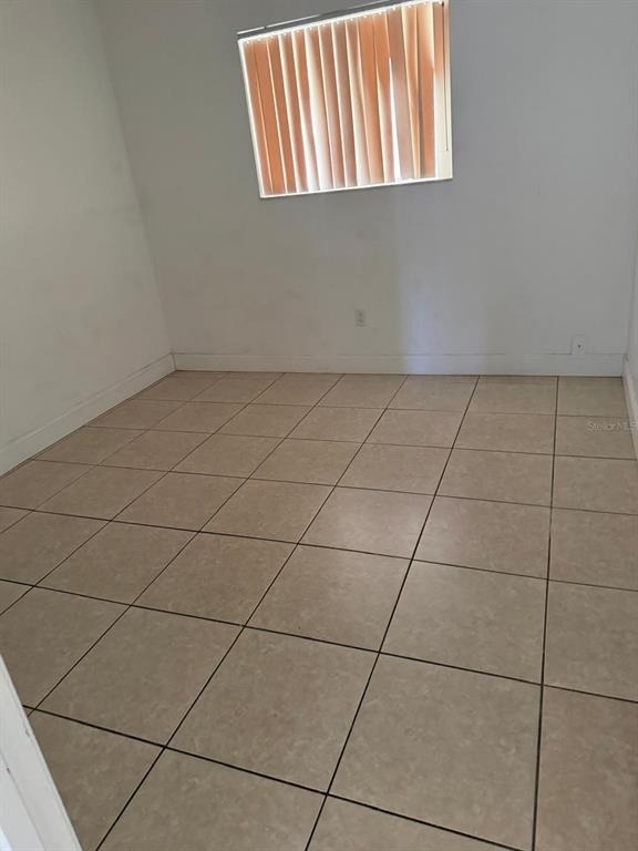 500 E Rosewood Lane - Photo 2