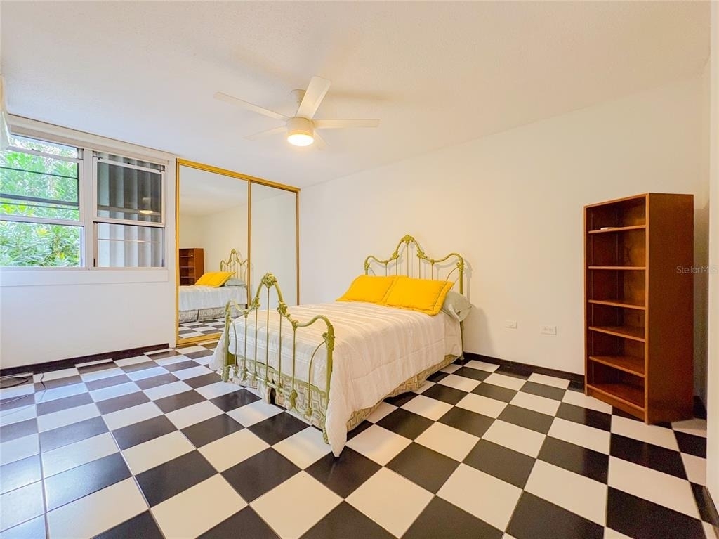 1 Madrid Cond. Lakeshore - Photo 6
