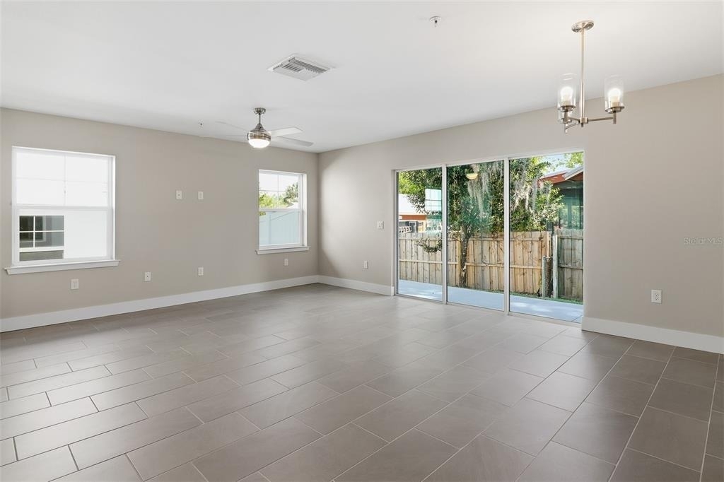 43 Se 15th Terrace - Photo 9