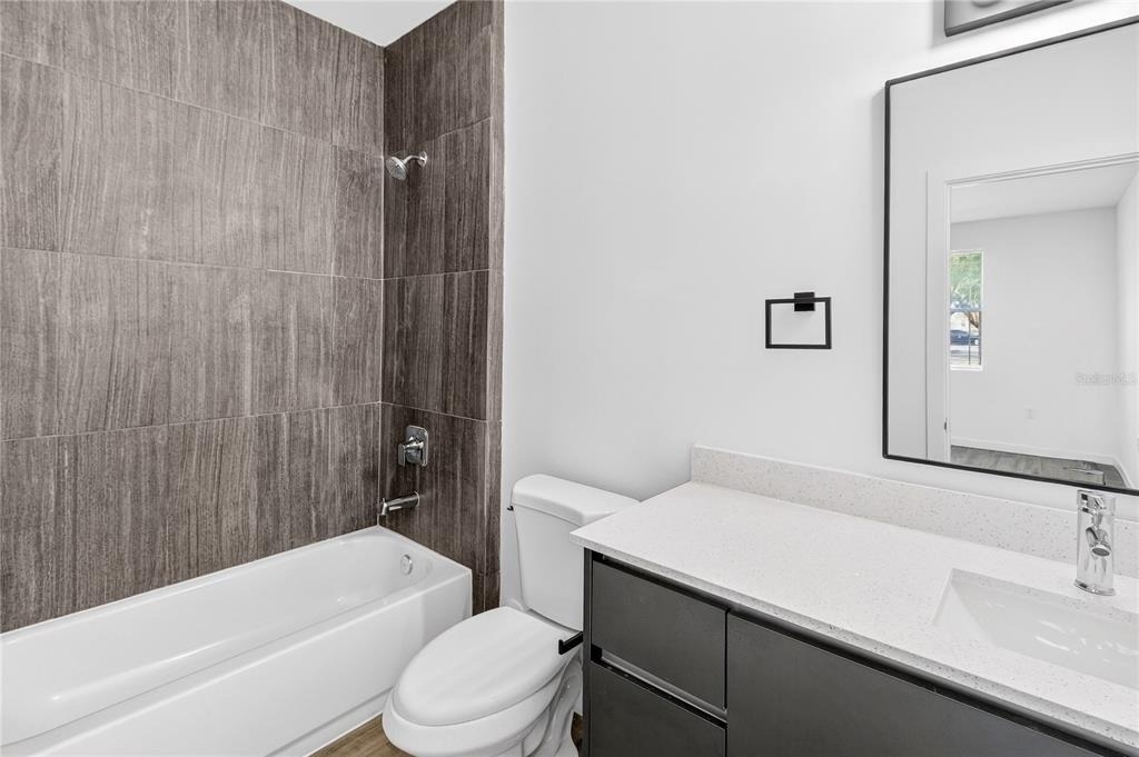 1611 Nw 29th Road - Photo 18