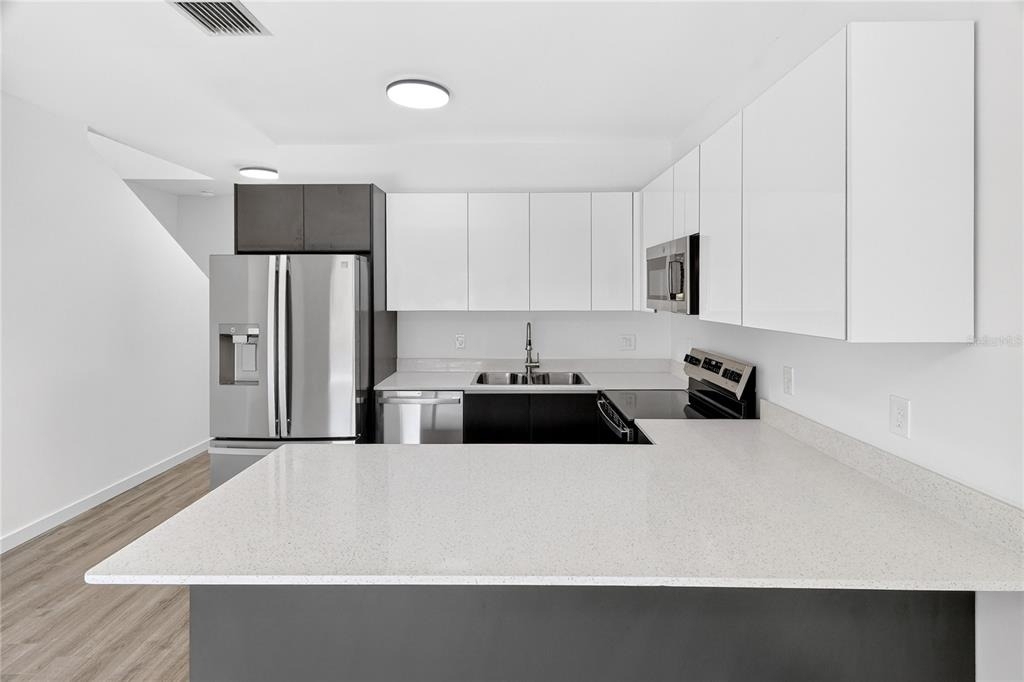 1611 Nw 29th Road - Photo 11