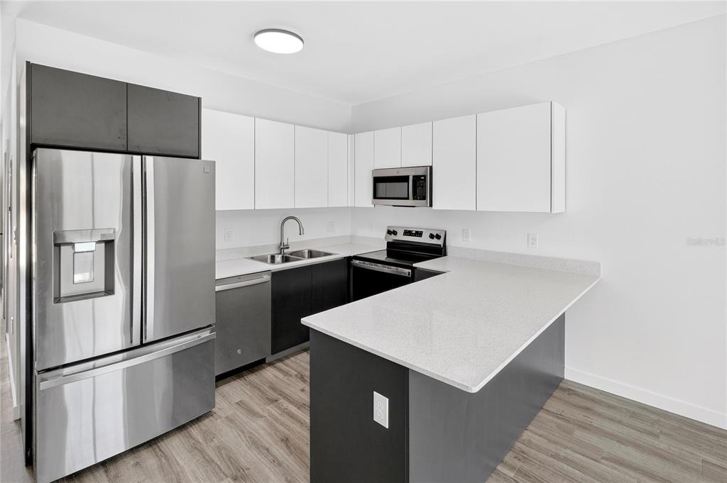 1611 Nw 29th Road - Photo 10