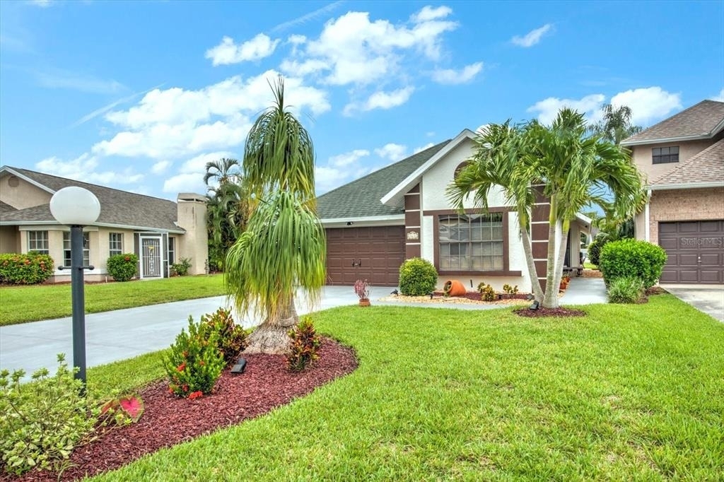 13681 Admiral Court - Photo 1